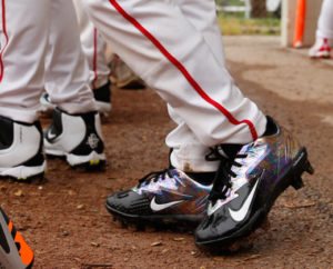 youth boys baseball cleats