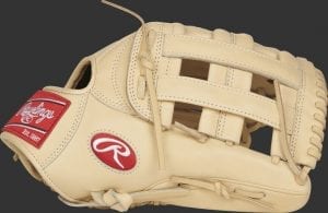 Cody Bellinger's Outfielder Gloves